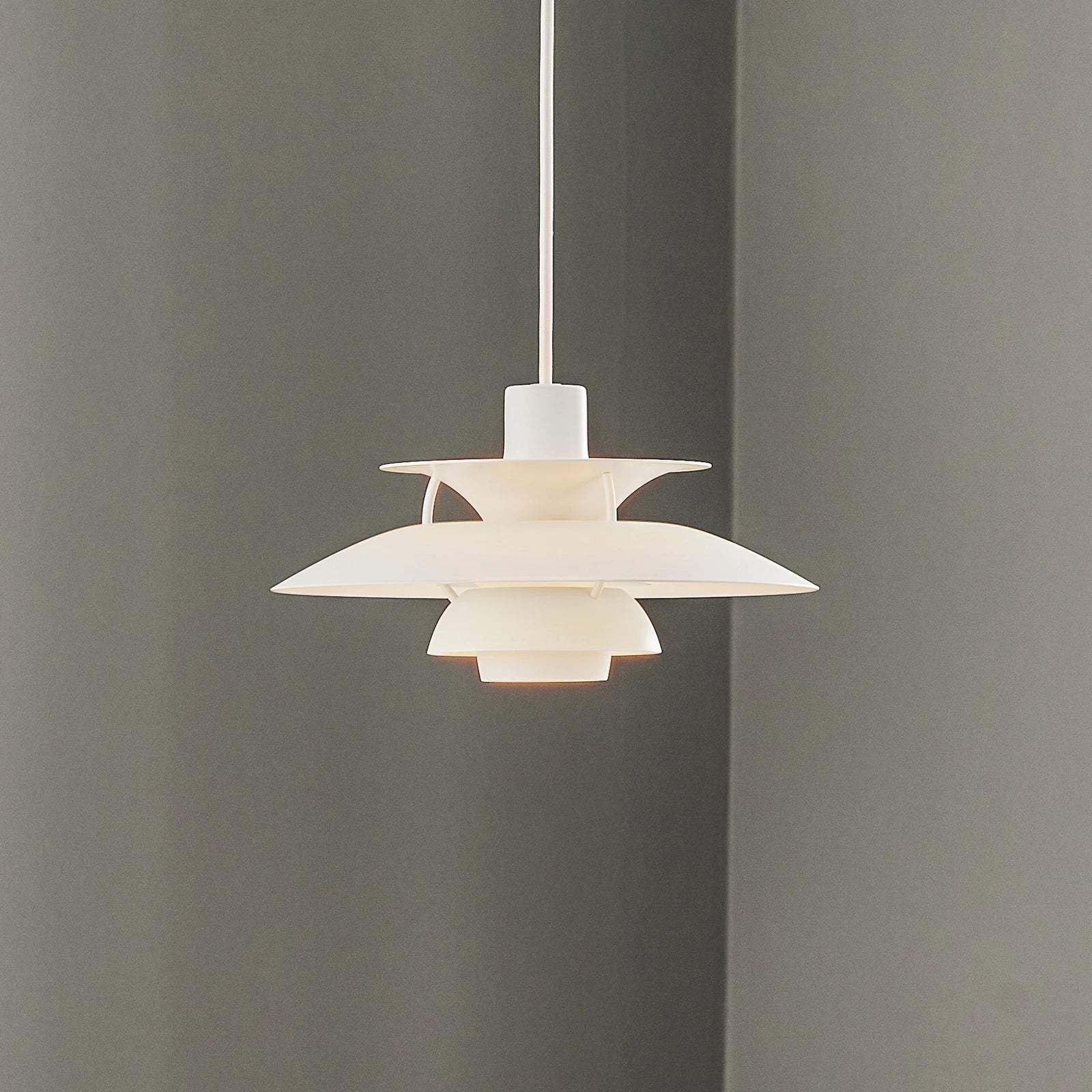 Nordic Minimalist Macaron Color Pendant Light